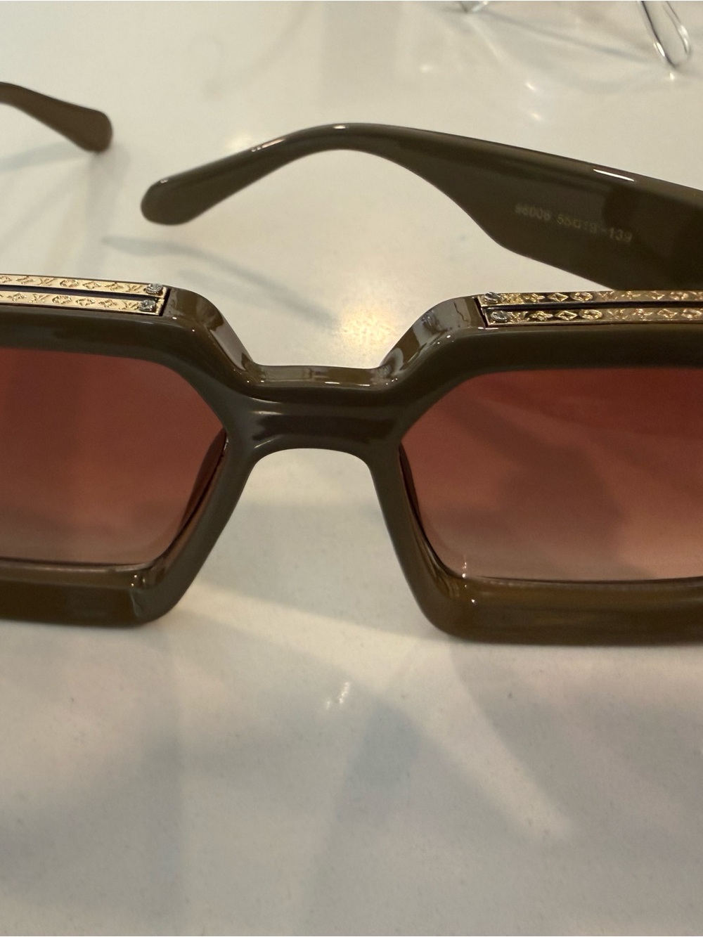 Louis Vuitton Olive Brown Rectangular Sunglasses with Pink Gradient millionaires